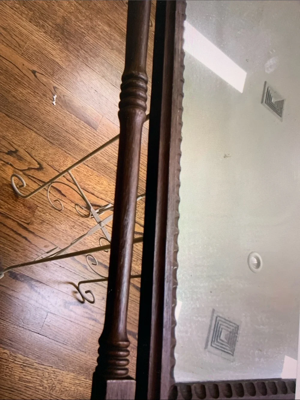 Vintage 1972 Burwood Products Co Colonial style wood wall accent mirror 32.5 H